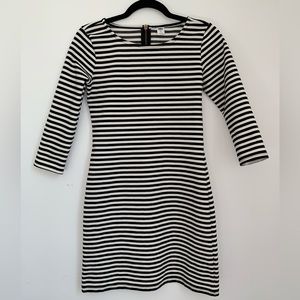 Old Navy Classic Black and White Striped Dress | 3/4 Sleeves | Size XS